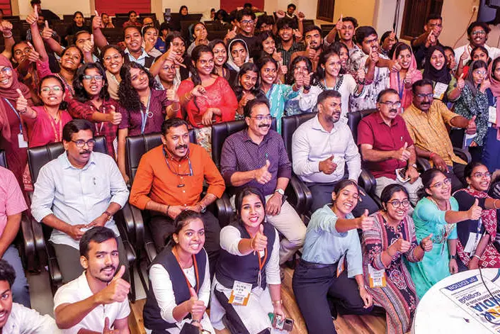 ‘കേരളം കരിയർ കെട്ടിപ്പടുക്കാൻ പറ്റിയ ഇടമോ’