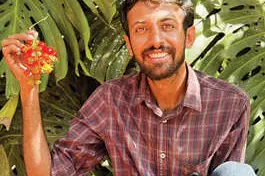 കൃഷിയെ വികാരമാക്കിയ യുവാവ് പുരസ്കാരനിറവിൽ