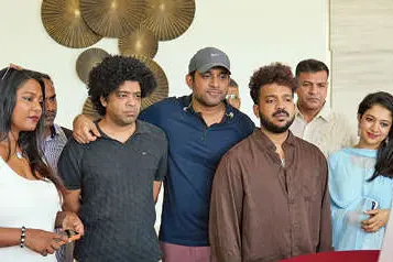 ഒരു കഥയുണ്ട് മായാത്ത കഥ...