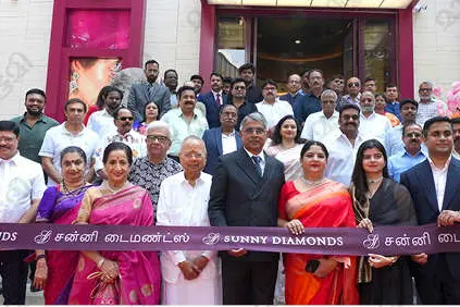 ചെന്നൈയിൽ സണ്ണി ഡയമണ്ട്‌സ് സിഗ്‌നേച്ചർ ഷോറൂം